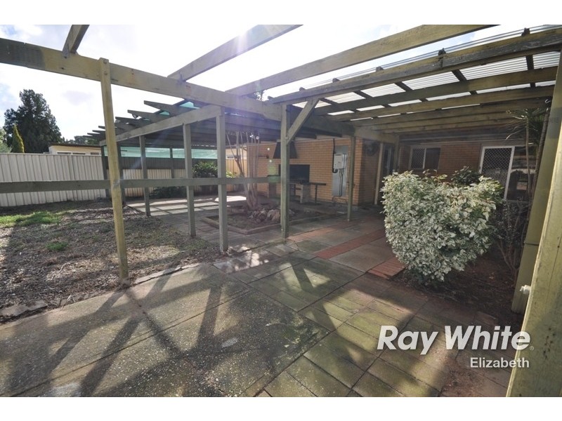 6 Earl Avenue, Salisbury East SA 5109