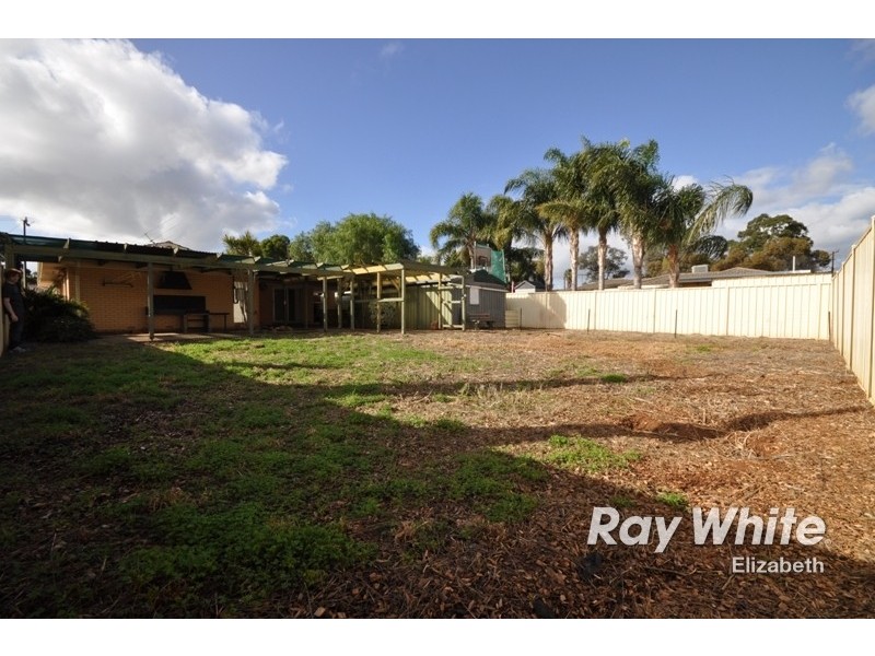 6 Earl Avenue, Salisbury East SA 5109