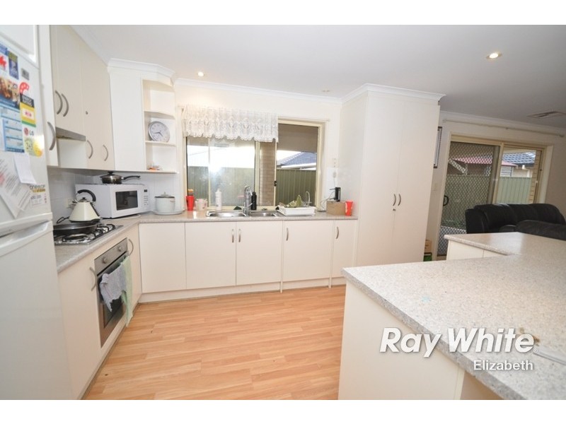 31 Everest Avenue, Andrews Farm SA 5114