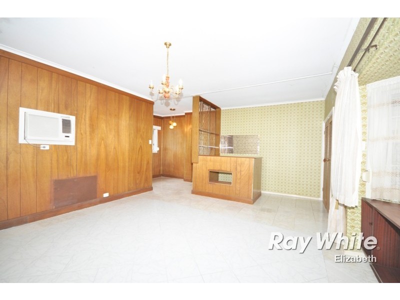 35 Mckenzie Road, Elizabeth Downs SA 5113