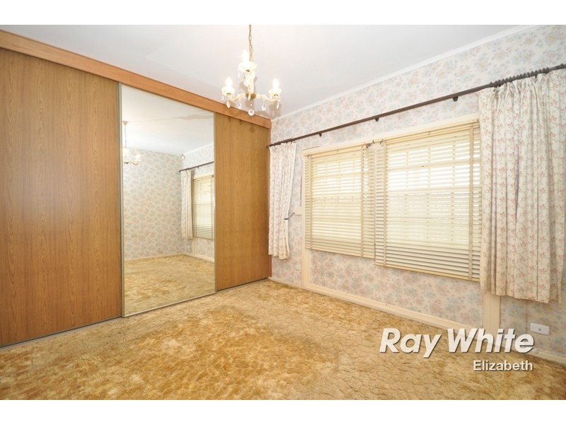 35 Mckenzie Road, Elizabeth Downs SA 5113