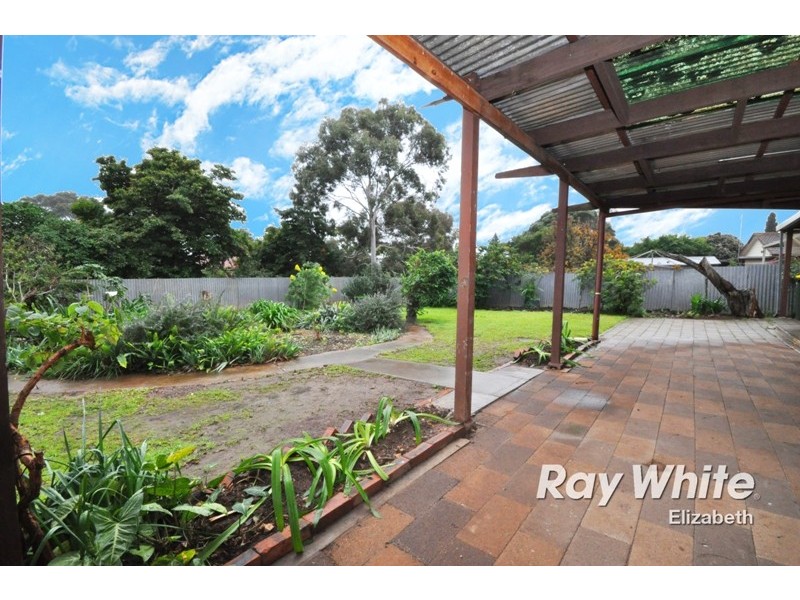 35 Mckenzie Road, Elizabeth Downs SA 5113