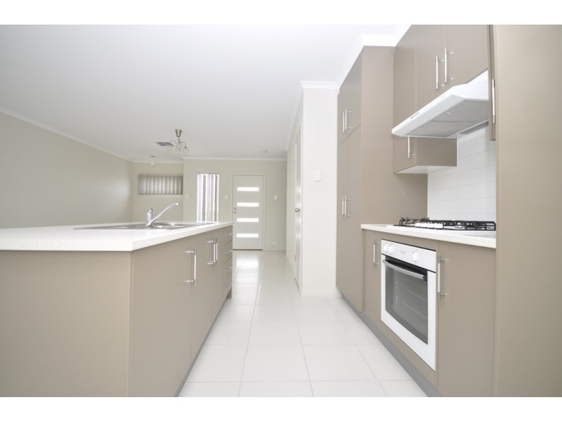 99 Kingate Boulevard, Blakeview SA 5114