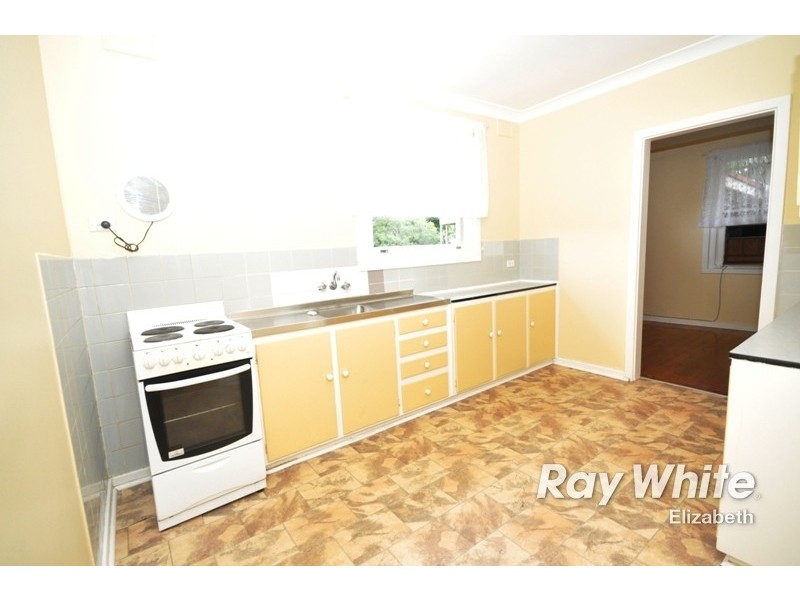 5 Marshalsea Road, Elizabeth Park SA 5113