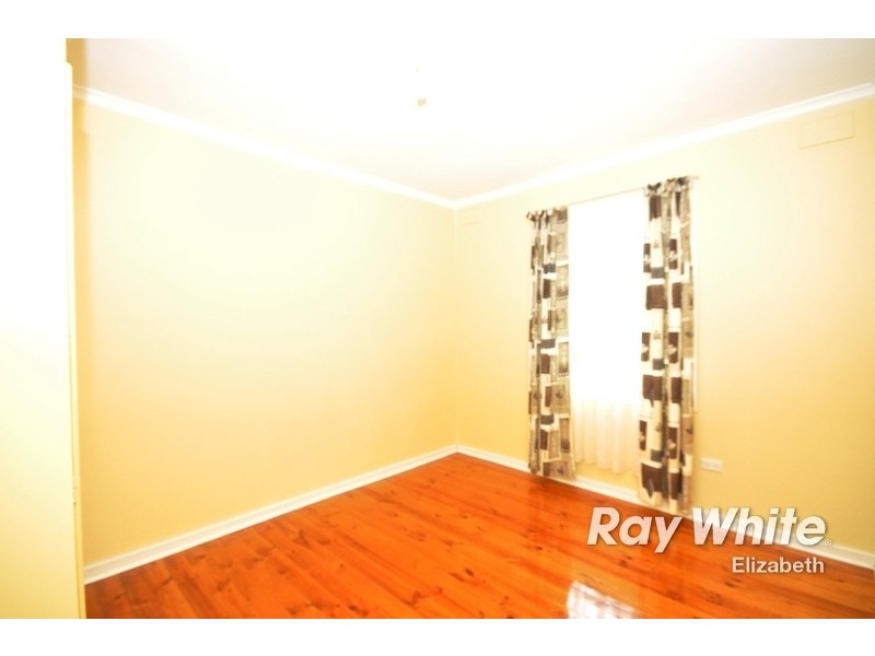 5 Marshalsea Road, Elizabeth Park SA 5113