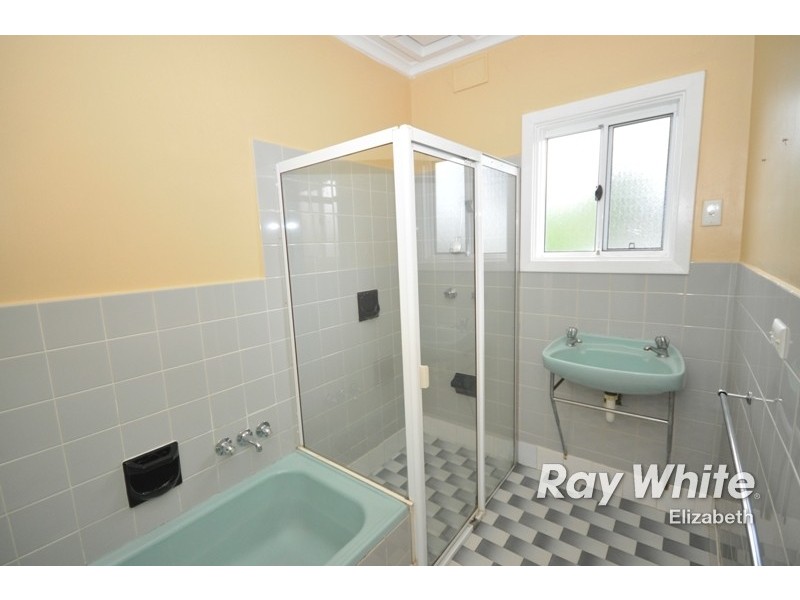 5 Marshalsea Road, Elizabeth Park SA 5113