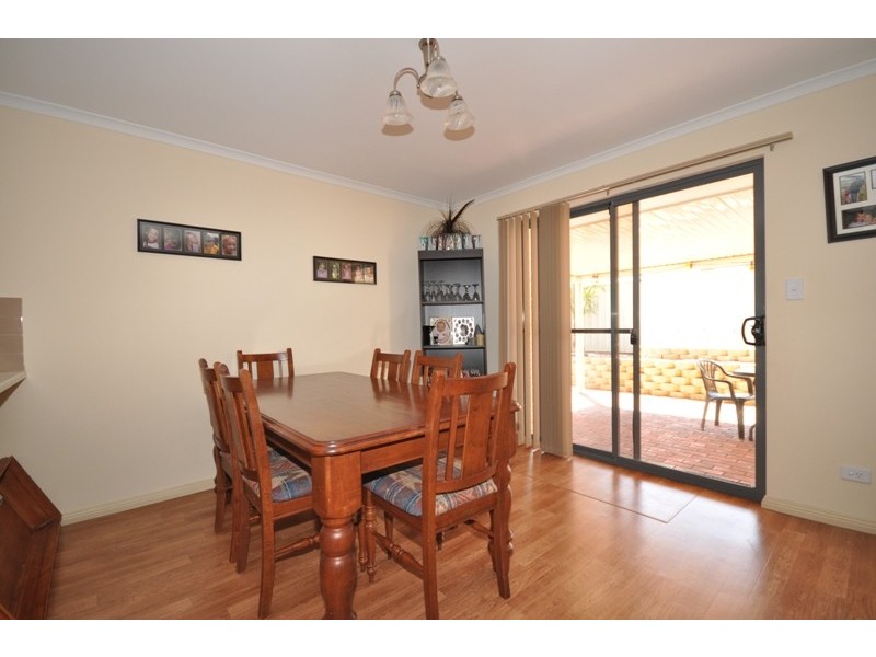 11 Strathmore Avenue, Smithfield SA 5114