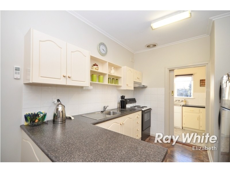 32 Siddall Road, Elizabeth Vale SA 5112