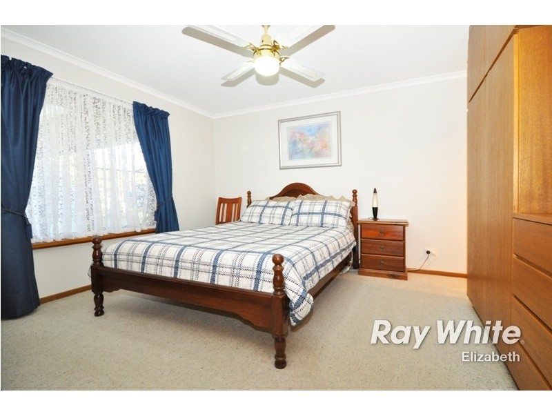 32 Siddall Road, Elizabeth Vale SA 5112
