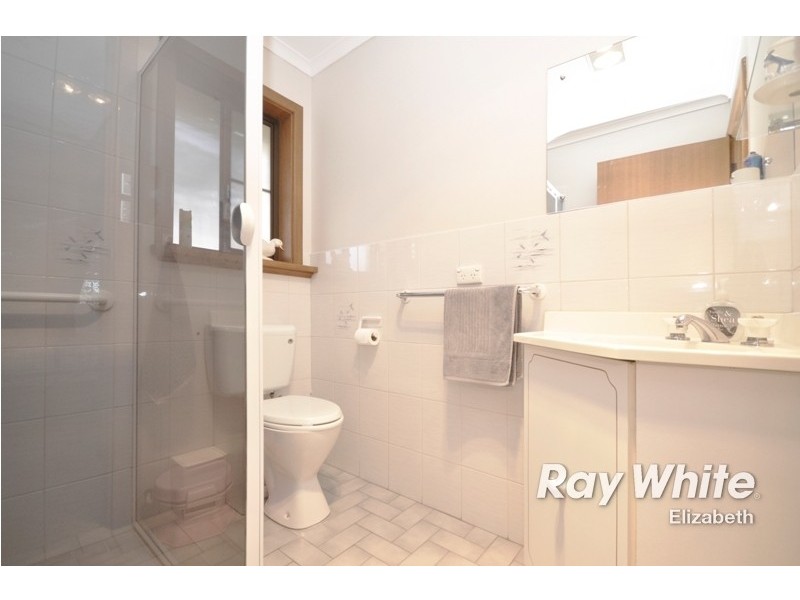 32 Siddall Road, Elizabeth Vale SA 5112