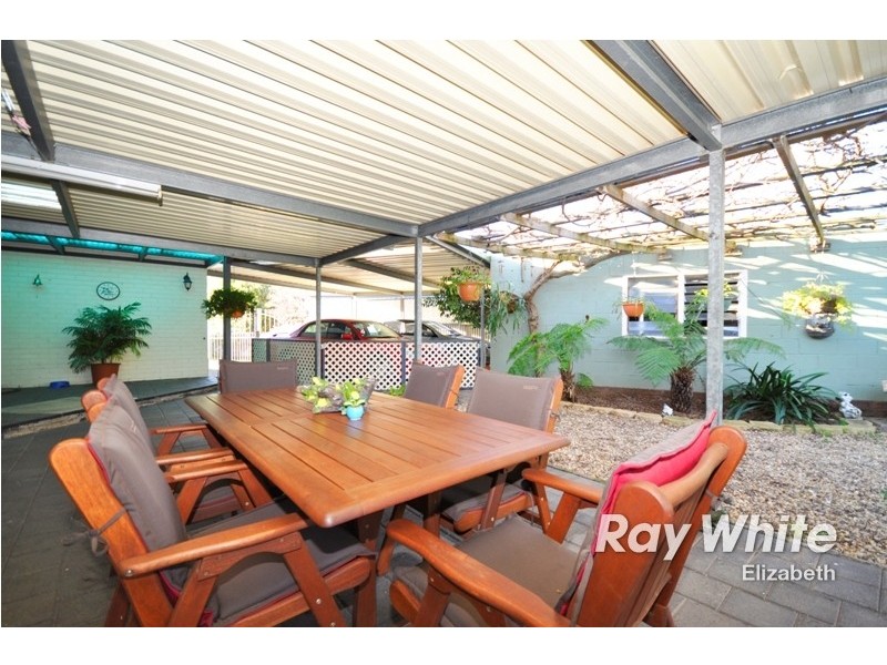 32 Siddall Road, Elizabeth Vale SA 5112