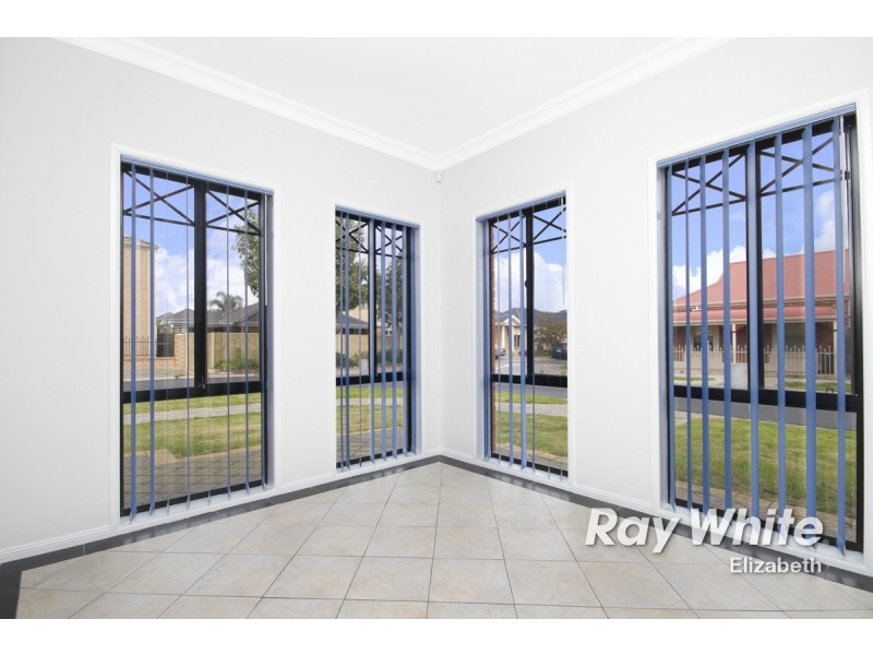 2 Cobblers Court, Mawson Lakes SA 5095