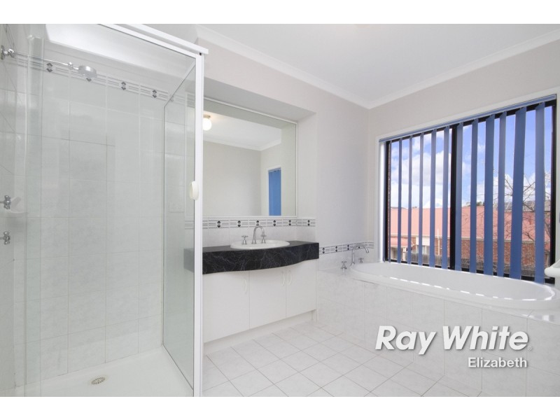 2 Cobblers Court, Mawson Lakes SA 5095