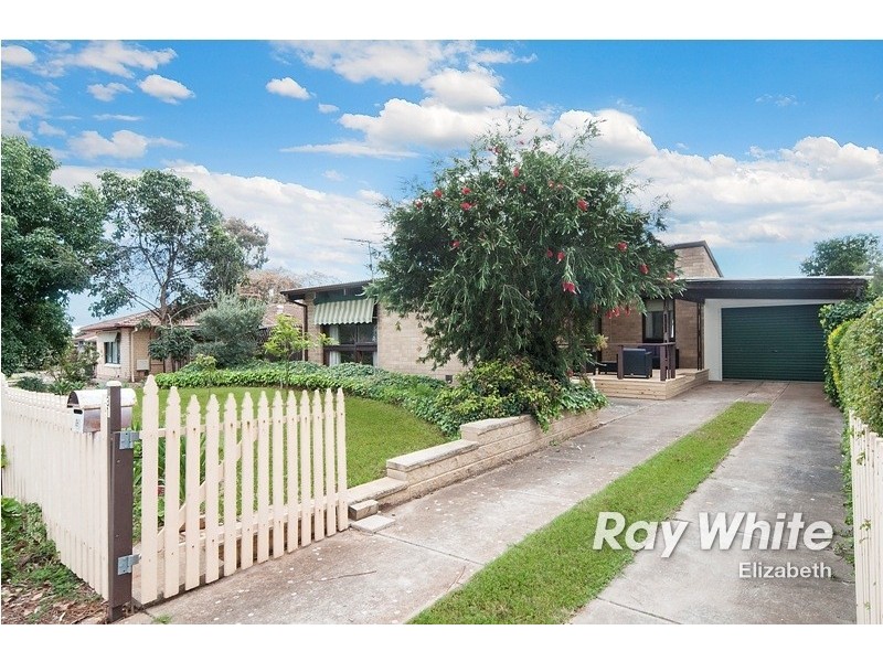 31 Burford Street, Elizabeth Downs SA 5113
