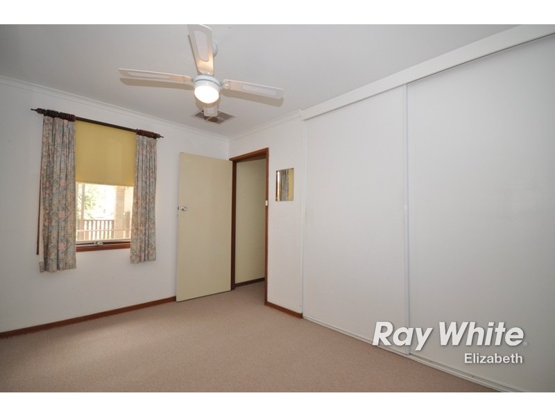 31 Burford Street, Elizabeth Downs SA 5113