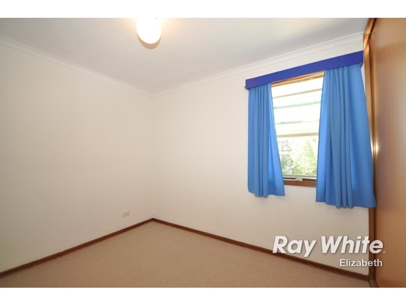 31 Burford Street, Elizabeth Downs SA 5113