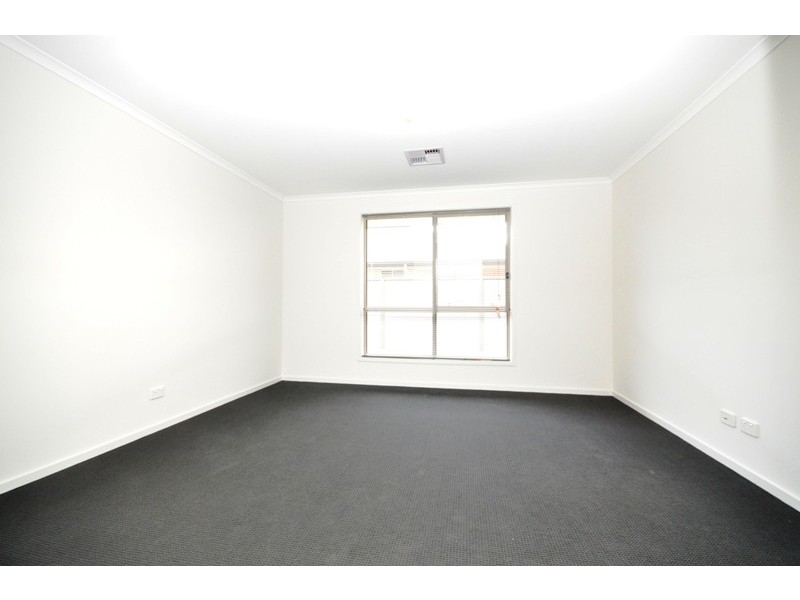 9 Pioneer Way, Penfield SA 5121