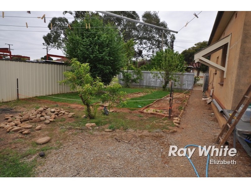 2 Mines Road, Campbelltown SA 5074