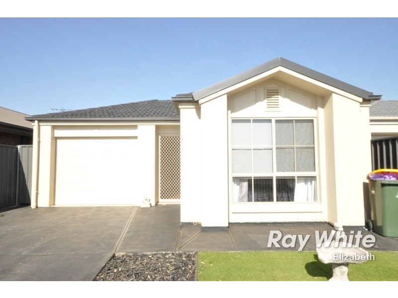 26 Semillon Crescent, Andrews Farm SA 5114