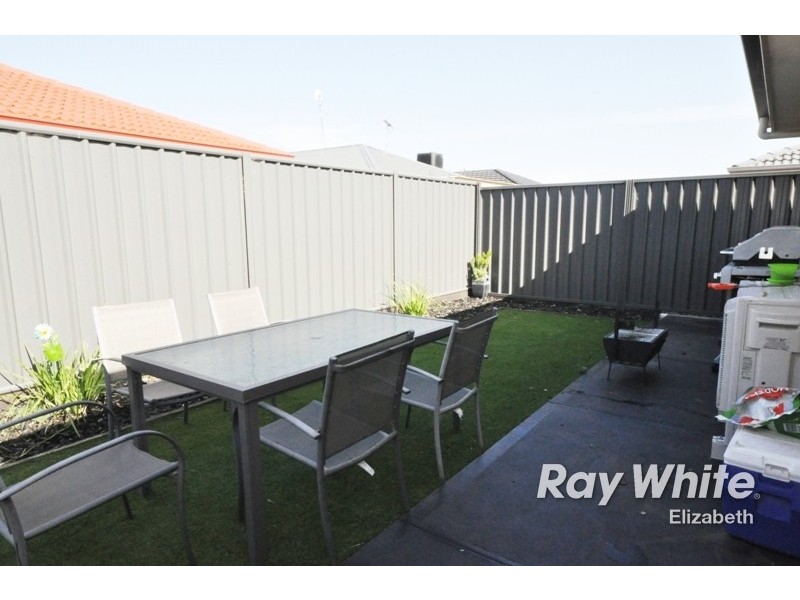 26 Semillon Crescent, Andrews Farm SA 5114