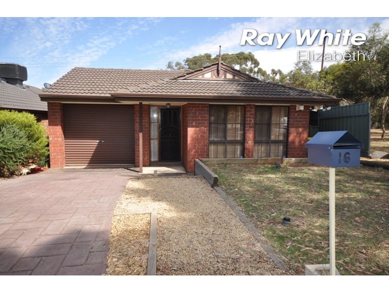 16 Chesterfield Walk, Hillbank SA 5112