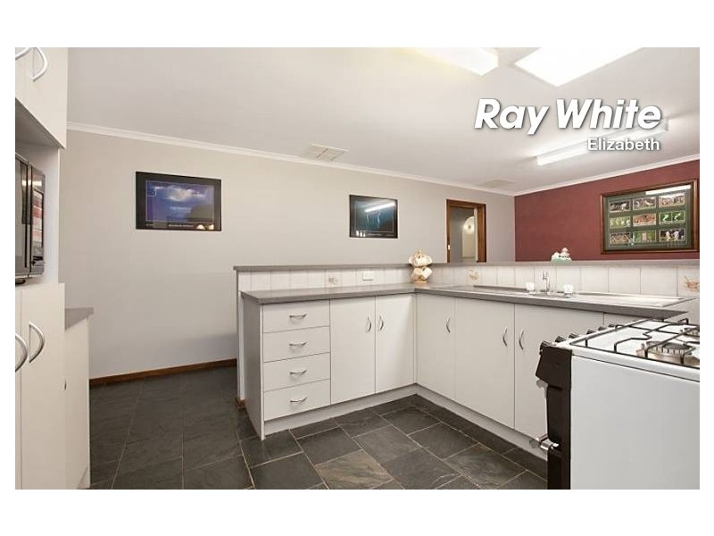 4 Riverglen Court, Blakeview SA 5114