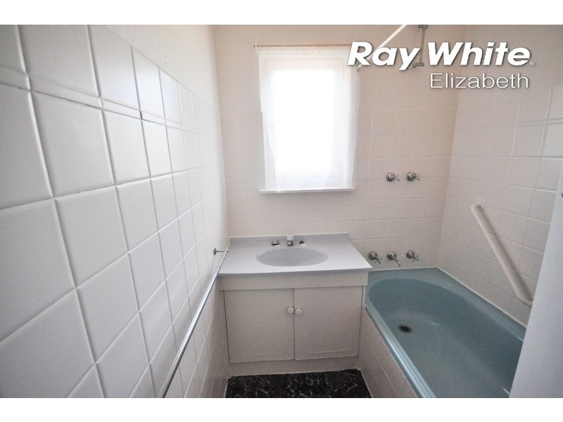 28 Butler St, Elizabeth Park SA 5113