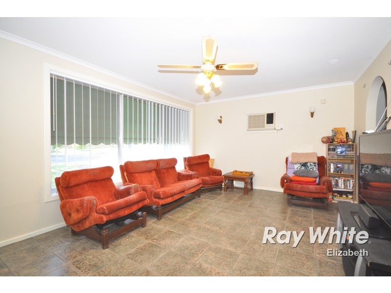 16. Montacute St., Elizabeth Downs SA 5113