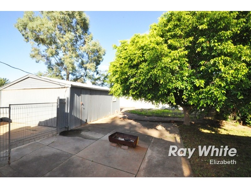 16. Montacute St., Elizabeth Downs SA 5113