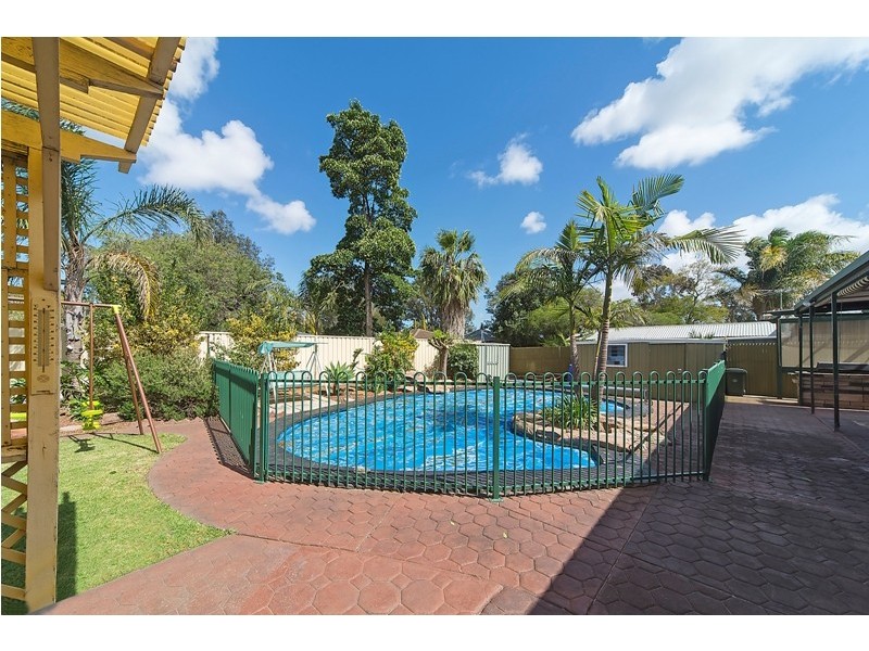 140 McKenzie Rd, Elizabeth Downs SA 5113