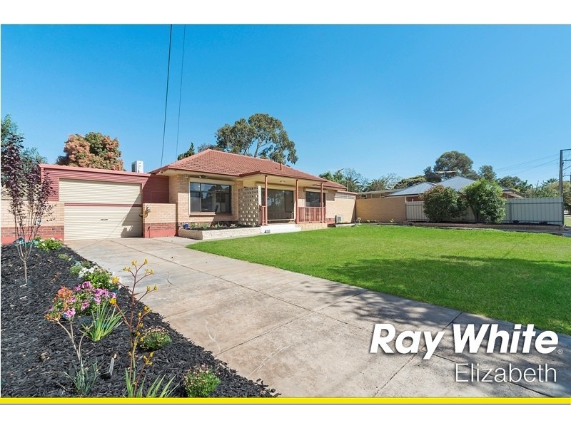 12 Lorna Road, Para Hills SA 5096
