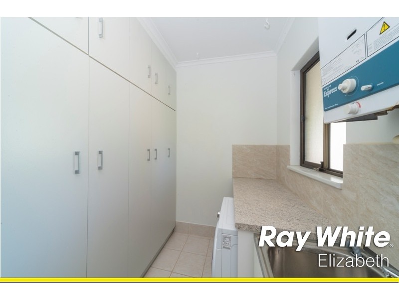 12 Lorna Road, Para Hills SA 5096