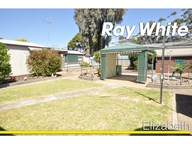 34 Chaddenwick Road, Elizabeth Vale SA 5112