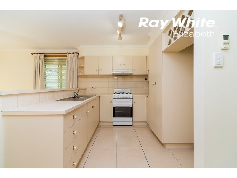 25 Riverview Pde, Blakeview SA 5114