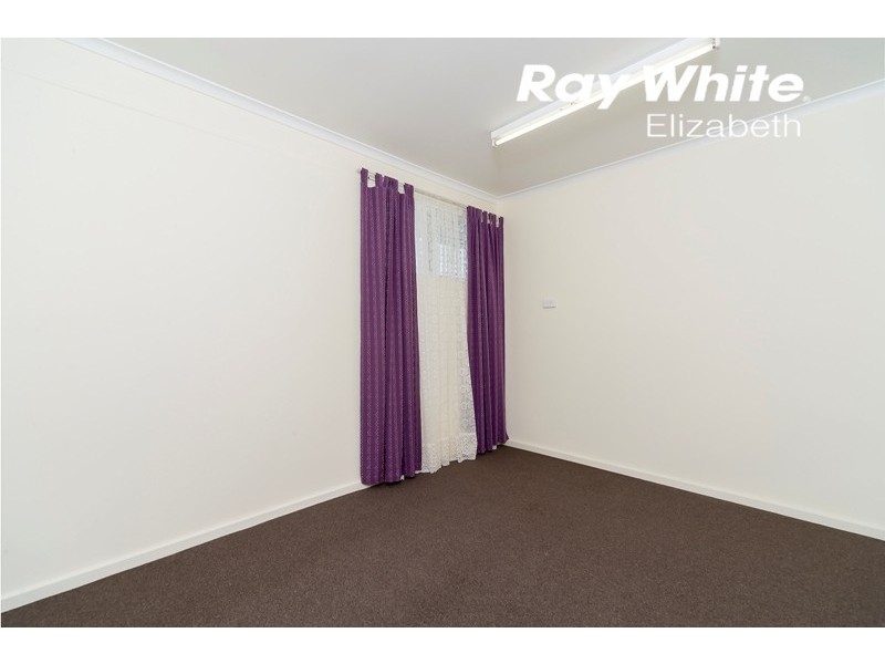 25 Riverview Pde, Blakeview SA 5114