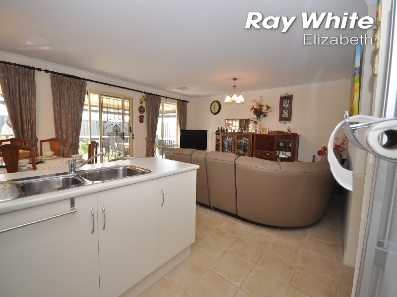 27. Monterey Dr, Munno Para West SA 5115