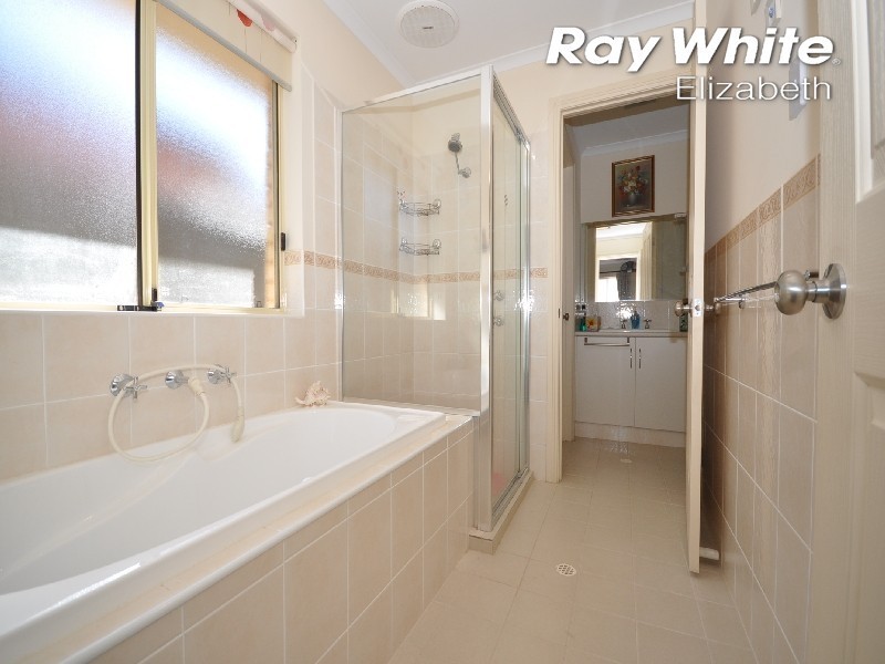 27. Monterey Dr, Munno Para West SA 5115