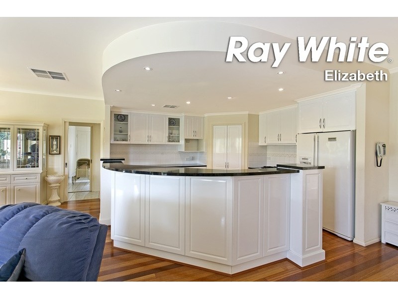 23 Glanville Crescent, Gulfview Heights SA 5096