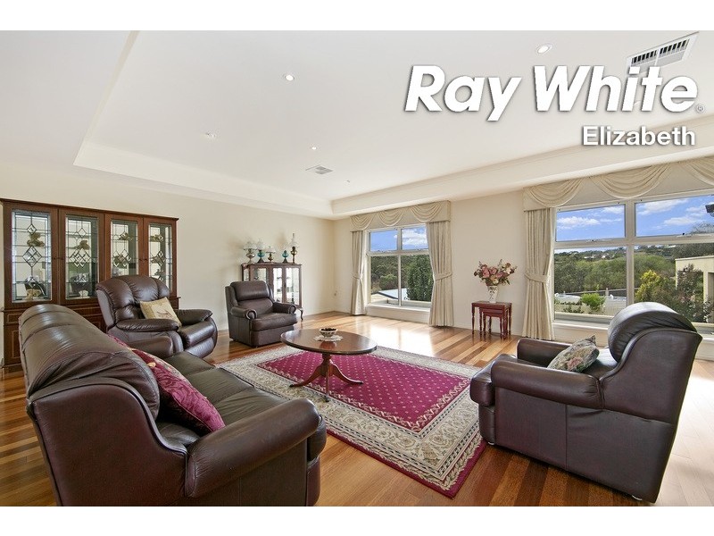 23 Glanville Crescent, Gulfview Heights SA 5096