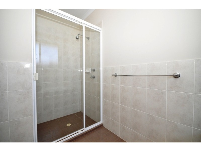 33 Strathaird Blv, Smithfield SA 5114