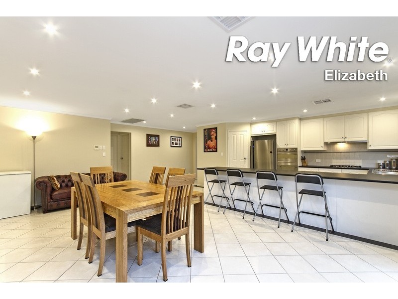 25 Eton Drive, Andrews Farm SA 5114