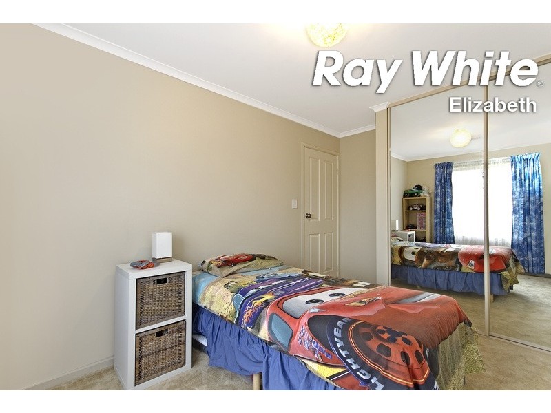 25 Eton Drive, Andrews Farm SA 5114