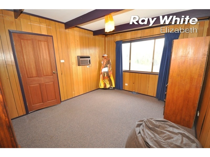 24 Crittenden Road, Smithfield Plains SA 5114