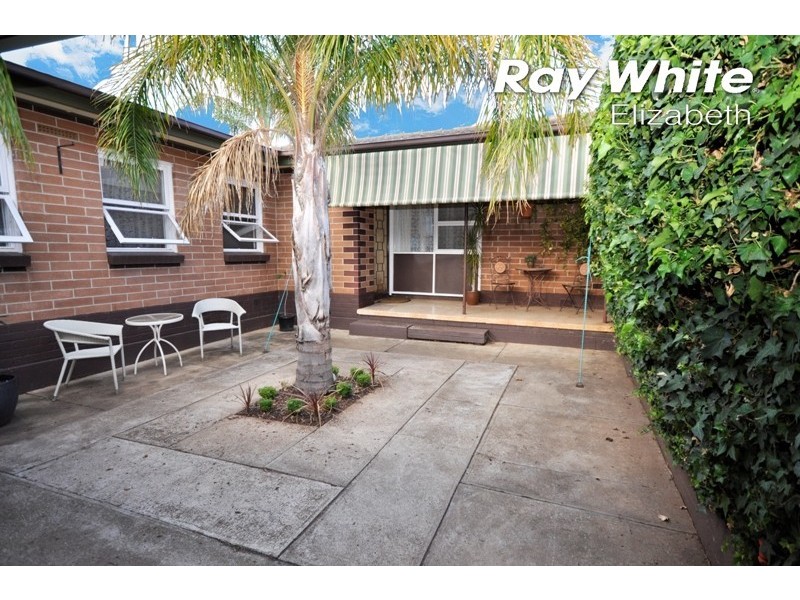 24 Crittenden Road, Smithfield Plains SA 5114