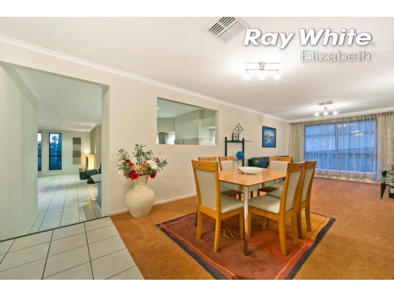 113 Highfield Dr, Hillbank SA 5112