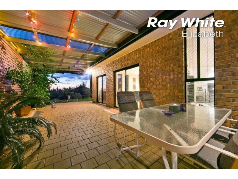 113 Highfield Dr, Hillbank SA 5112