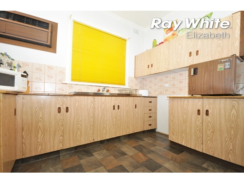 23. Crisp Road., Elizabeth Downs SA 5113