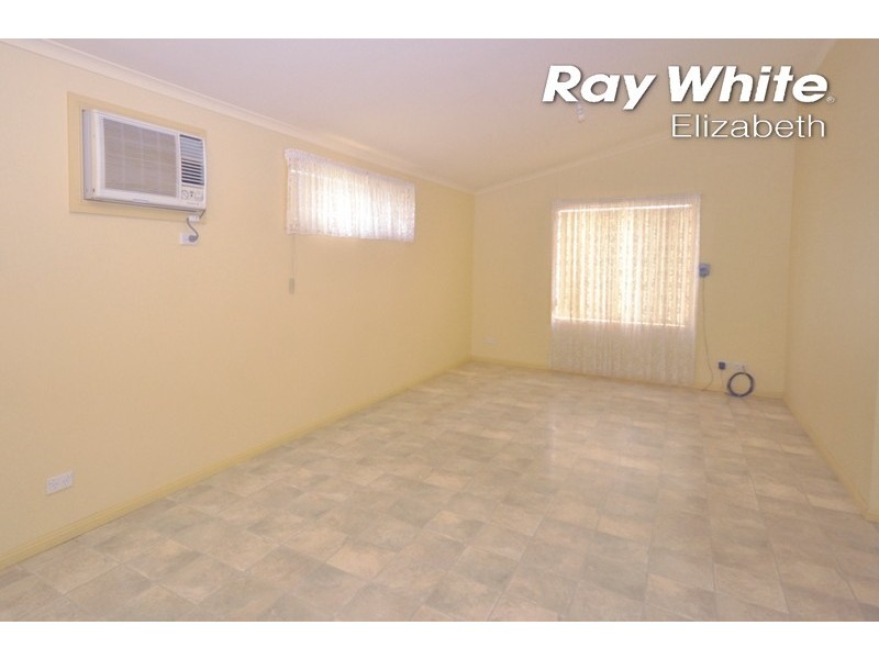 35 Carabeen Crescent, Andrews Farm SA 5114