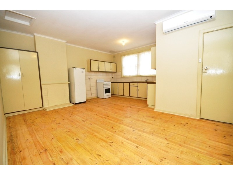 23 Turnbull Rd, Elizabeth Downs SA 5113