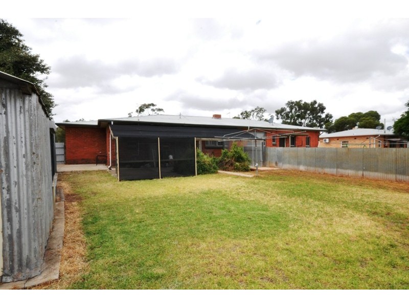 23 Turnbull Rd, Elizabeth Downs SA 5113